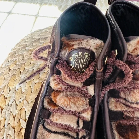 NEW Cole Haan Women's Summit Chukka Dark Chocolate Brown Plaid Lace Up Fur Boot - Picture 6 of 16